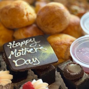 High Tea Takeaway Box (2-4 people)